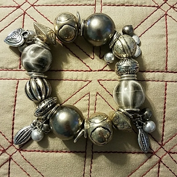 Braclets - Picture 4 of 4